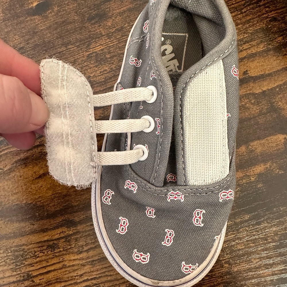 Boston Red Sox MLB x Vans - Picture 4 of 8